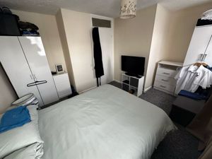 Photo 5- click for photo gallery